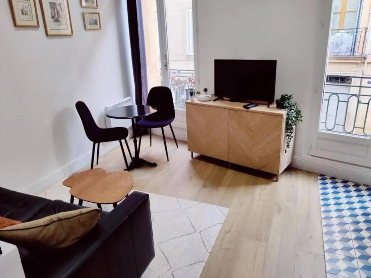 Apartment Studio Standing Plein Centre Aix Aix-en-Provence France