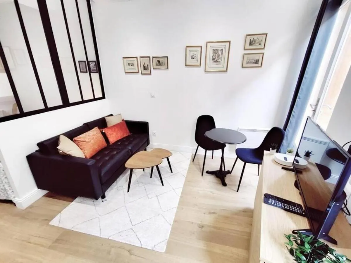 Studio Standing Plein Centre Aix Aix-en-Provence France